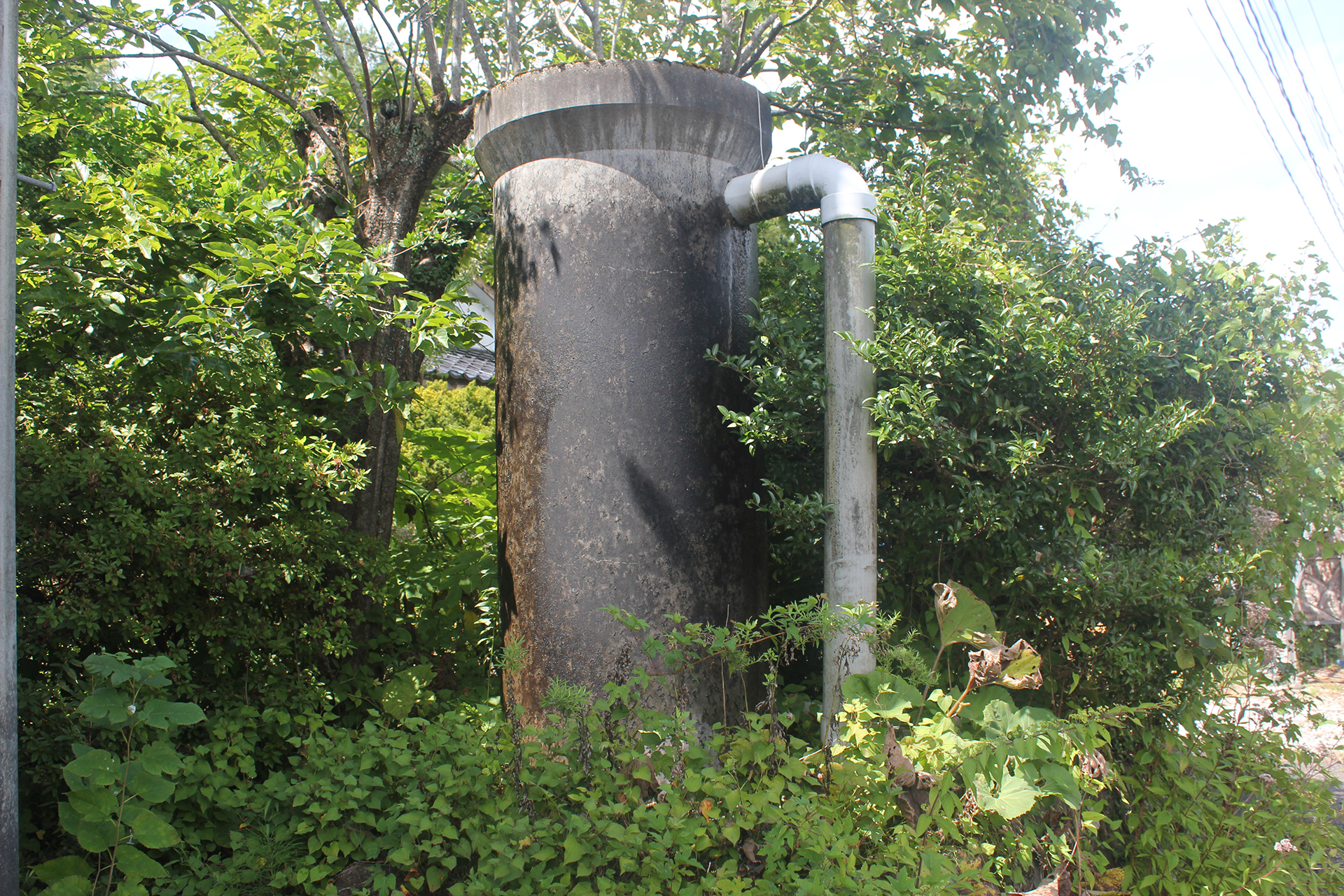 歴史ある配水池のタンク